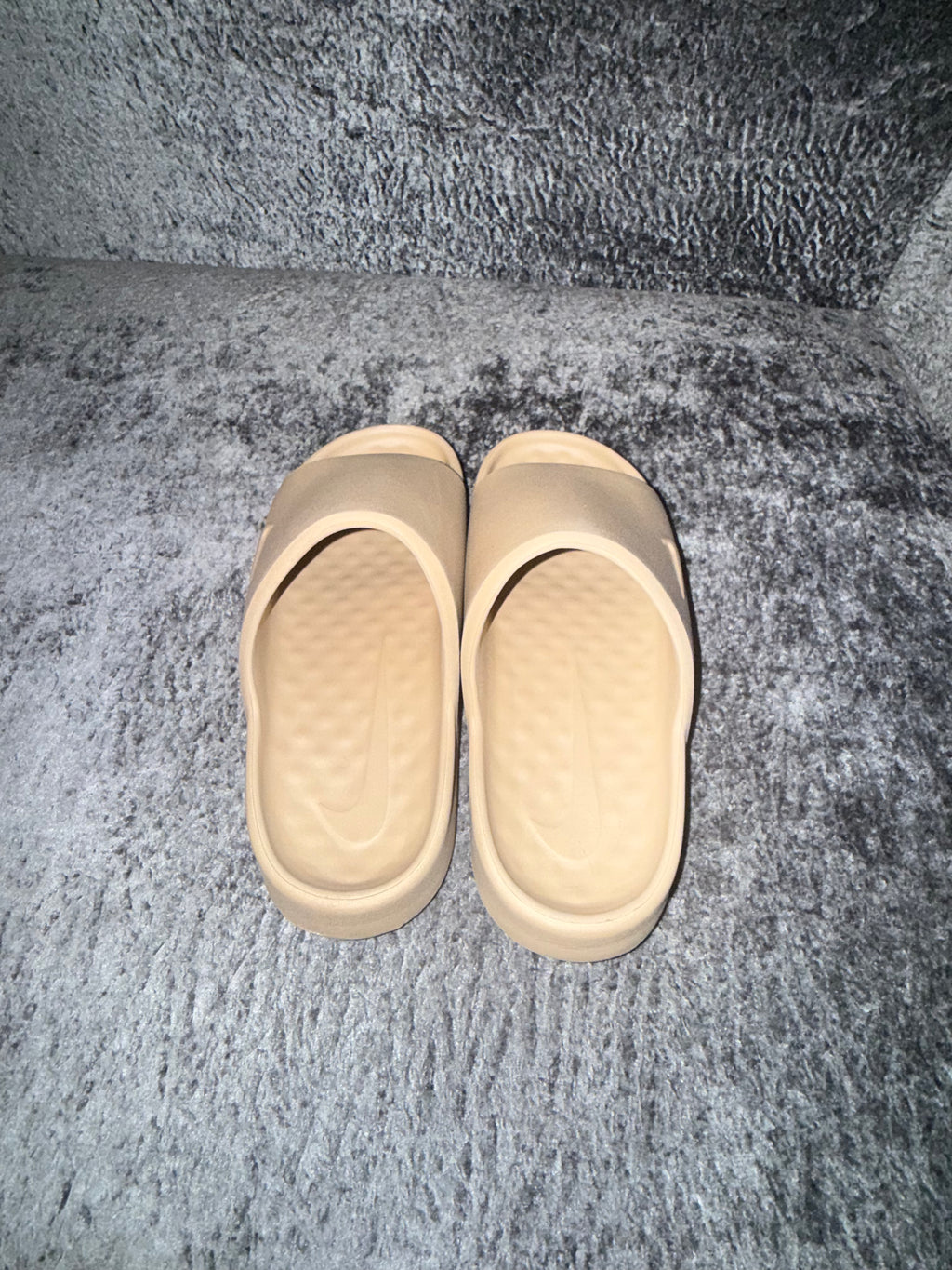 Nike Calm 2.0 slides Size 7 us Men
